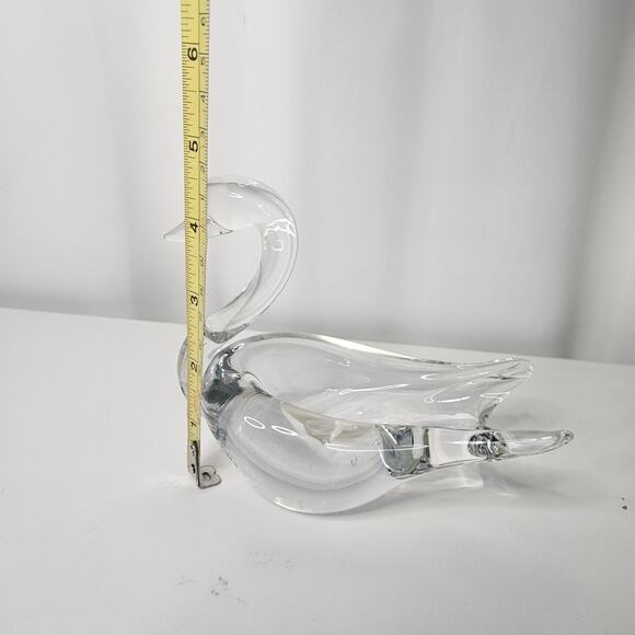 Vintage Crystal Clear Swan Sculpture Figurine 5.5" x 4.5" Glass Art - Picture 6 of 7